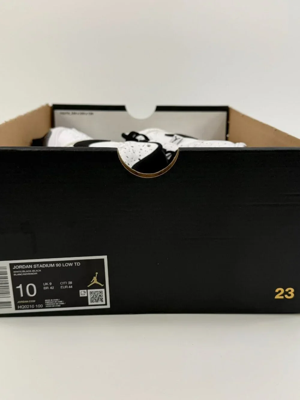 Jordan Stadium 90 Low TD 'White Black' HQ0210-100 Football Multi Size